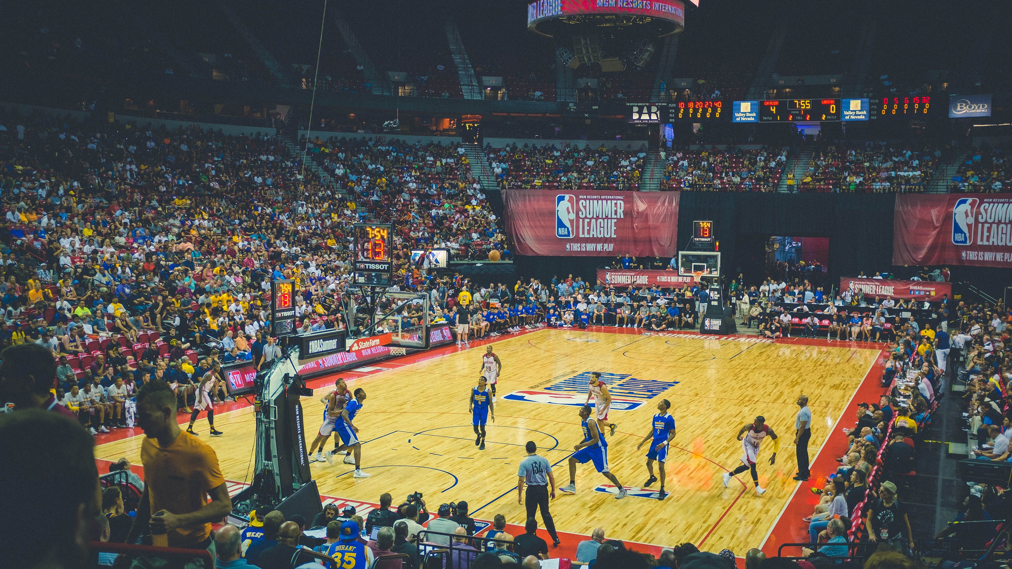 青训体系普遍缺少守门员专项训练，青少年守门员训练